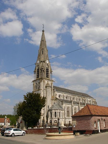 File:Campagne-les-Hesdin église4.jpg