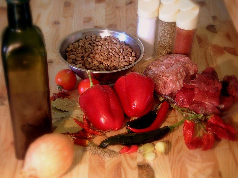 File:Chili ingredients.jpg