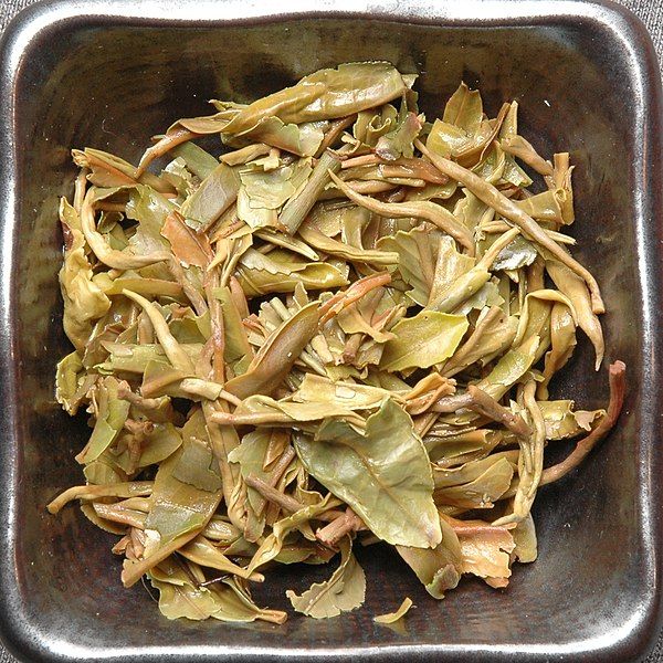 File:Darjeeling-tea-first-flush-leaf-after-steeping.jpg