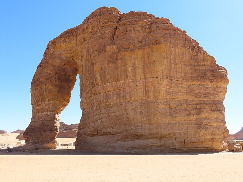 File:Elephant rock, Al-'Ula.jpg