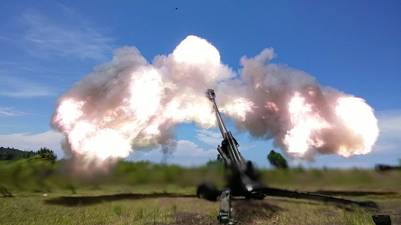 File:Firing KH-179 Howitzer.png