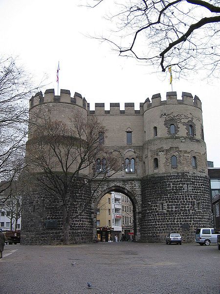 File:Hahnentorburg.jpg