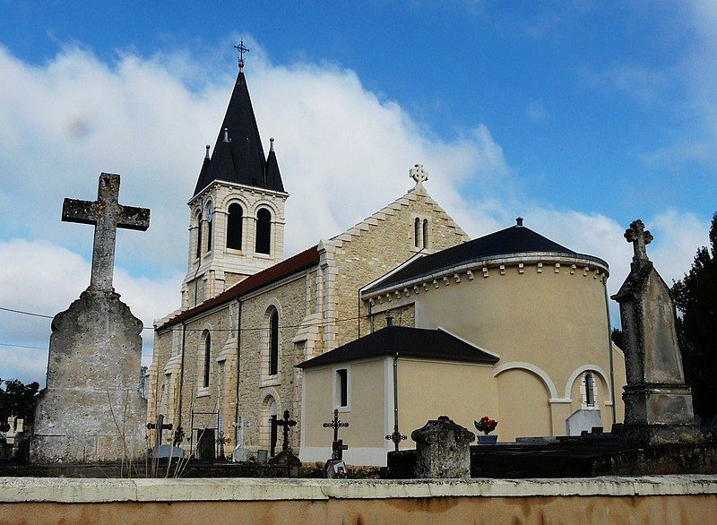 File:Ménesplet église (11).JPG