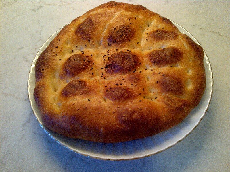 File:Ramazan pide.jpg