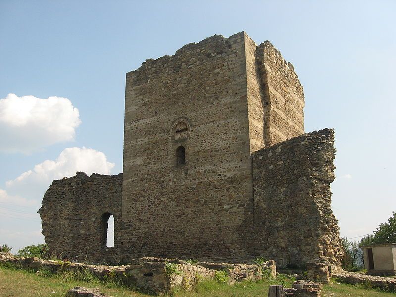 File:Stalać Fortress.jpg