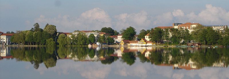 File:Strausberg (Panorama).jpg