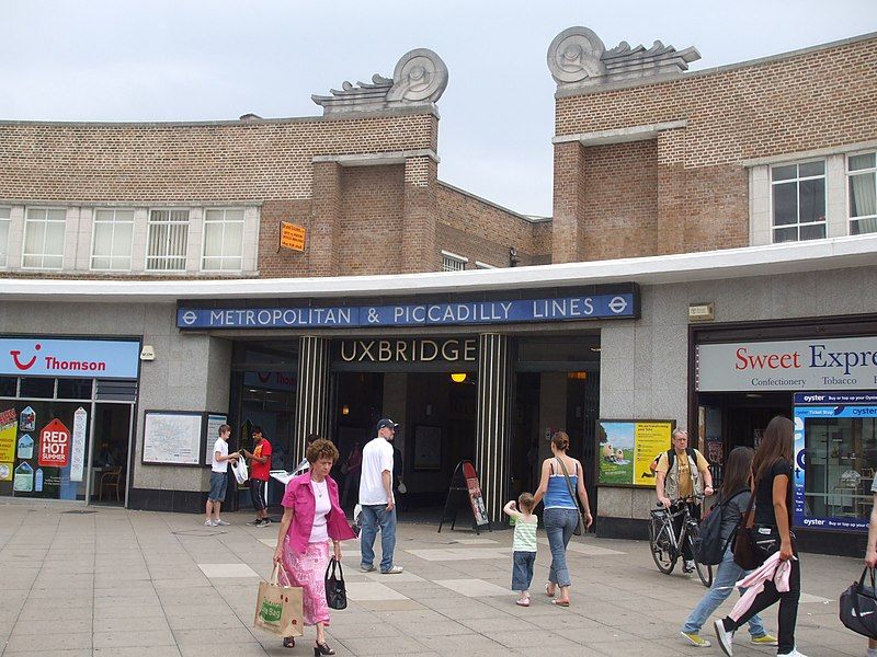 File:Uxbridge station entrance.JPG