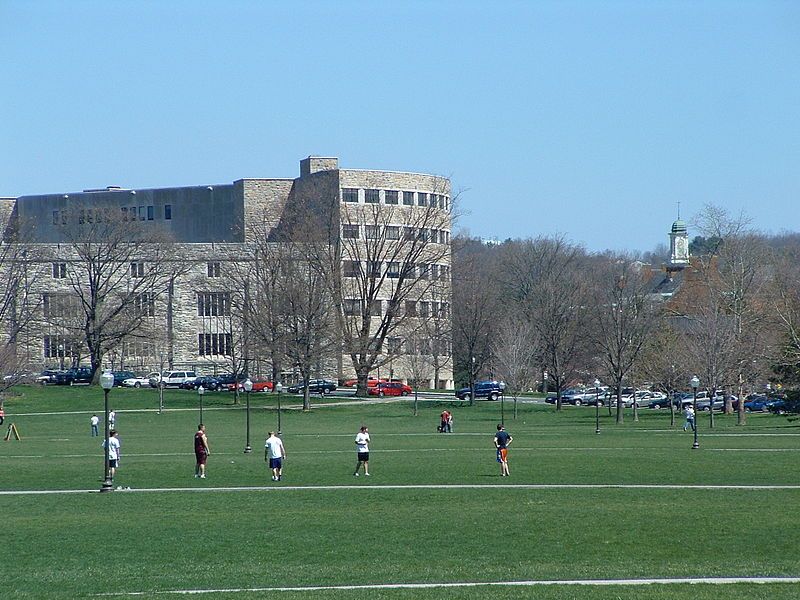 File:Virginiatech-newmanlibrary-fromdrillfield.JPG