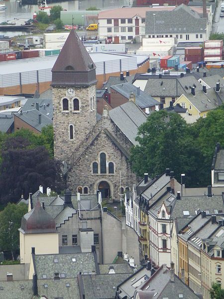 File:Ålesund - Eglise.JPG