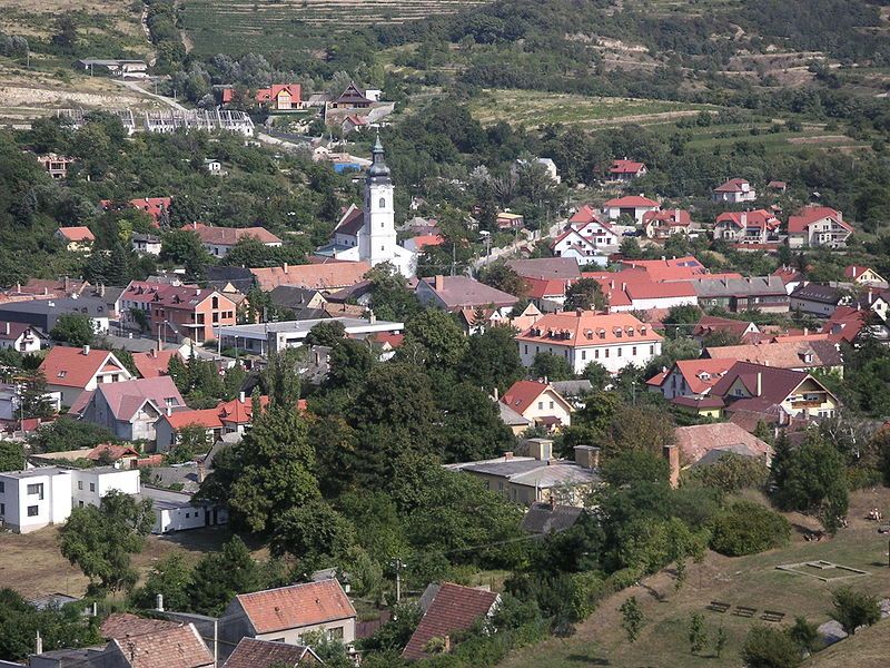 File:Devin village.JPG