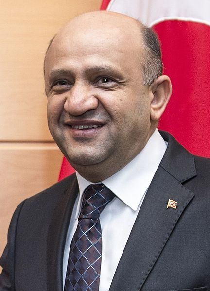 File:Fikri Işık.jpg