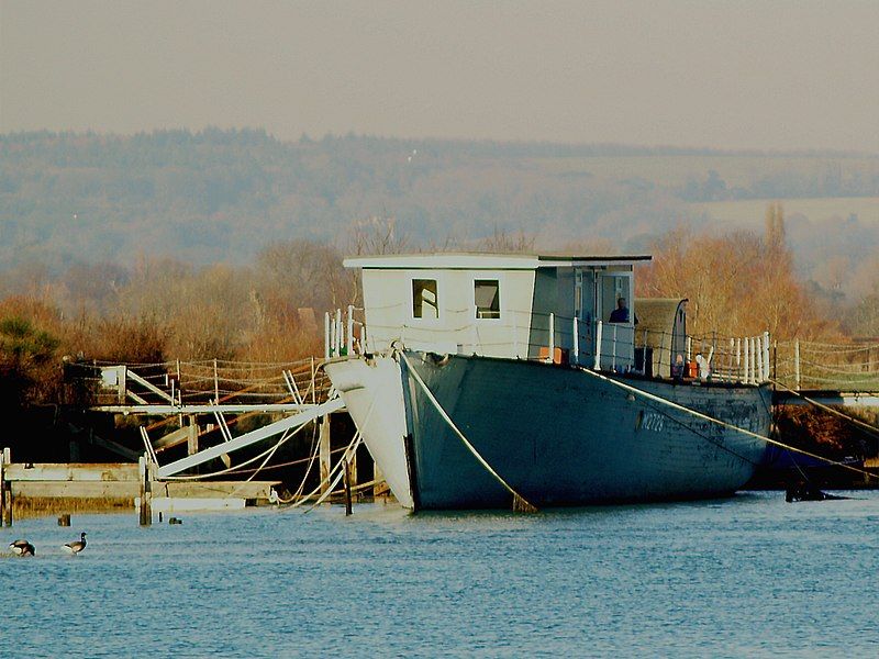 File:HMS Sidlesham.jpg