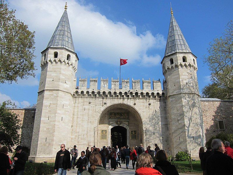 File:Istanbul 18 (40094161444).jpg