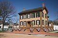 Image 51Lincoln Home National Historic Site in Springfield. The house was built for the Rev. Charles Dresser in 1839. Abraham and Mary Todd Lincoln purchased it in 1844, later adding a second story. Photo credit: Daniel Schwen (from Portal:Illinois/Selected picture)