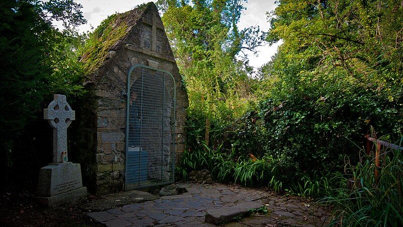 File:St Columba's Well.jpg