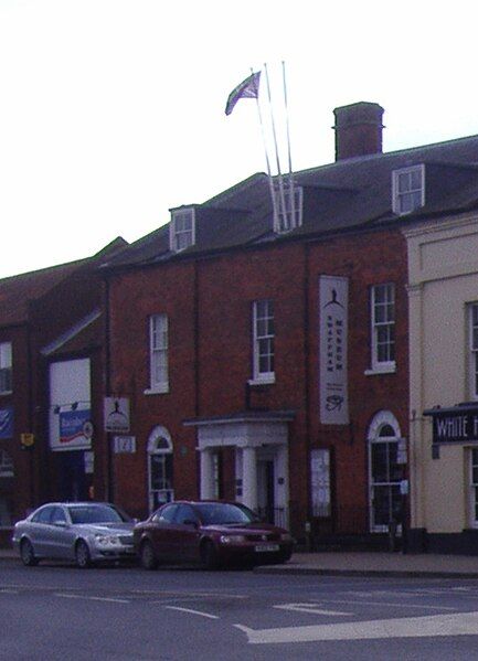 File:Swaffham Town Hall.jpg