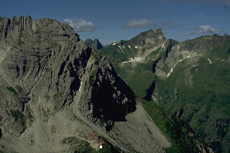 File:Wiedemerkopf Schneck.jpg