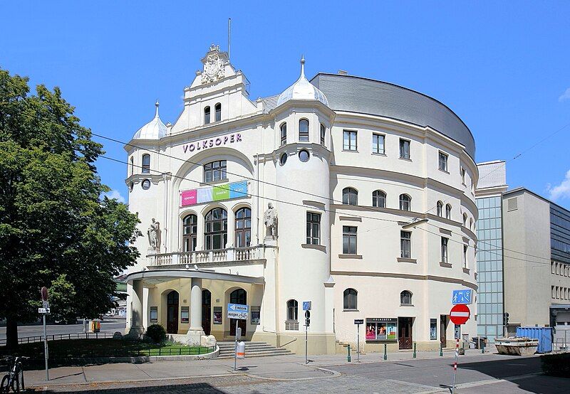 File:Wien - Volksoper.JPG