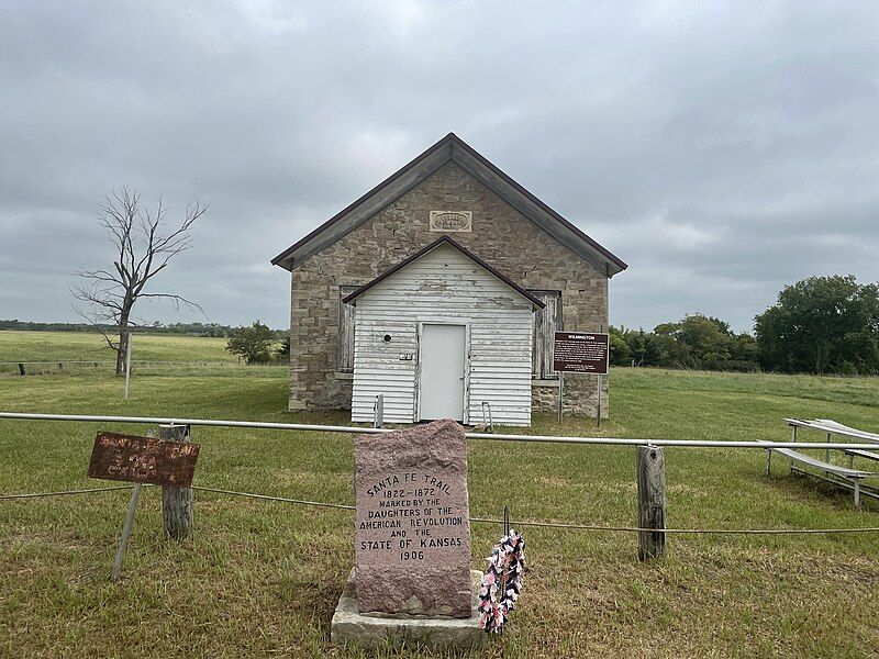 File:Wilmington KS School.jpg