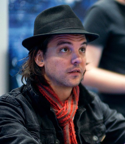 File:Andrew Lee Potts.jpg