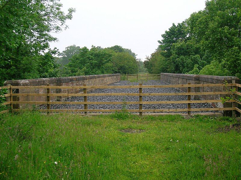 File:Annick Viaduct Trackbed.JPG