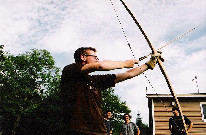 File:Flatbow.jpg