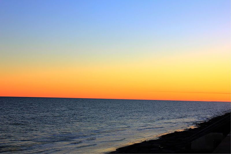 File:Gfp-texas-galveston-peaceful-ocean-at-sunset.jpg