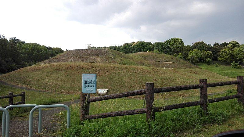 File:Okide kofun.jpg