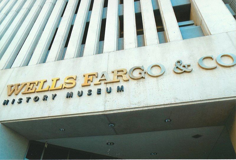 File:Phoenix-Wells Fargo Museum.jpg