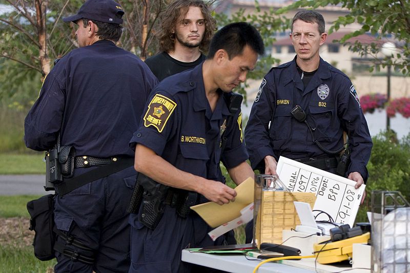 File:Processing Arrestees (2822094616).jpg