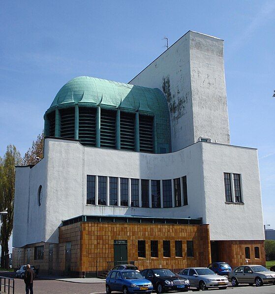 File:Rotterdam charlois ventilatiegebouw.jpg