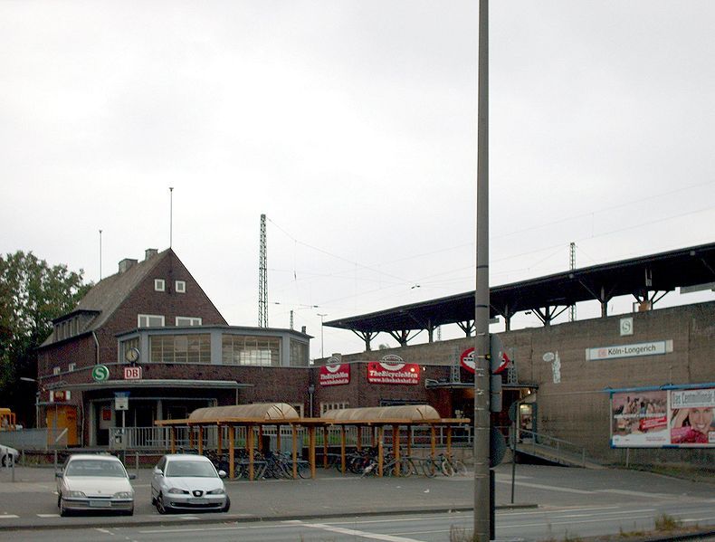 File:Bahnhof Longerich.jpg