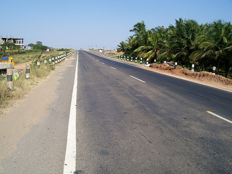 File:Coimbatore-L&T-Bypass-Madukkarai-Post.JPG