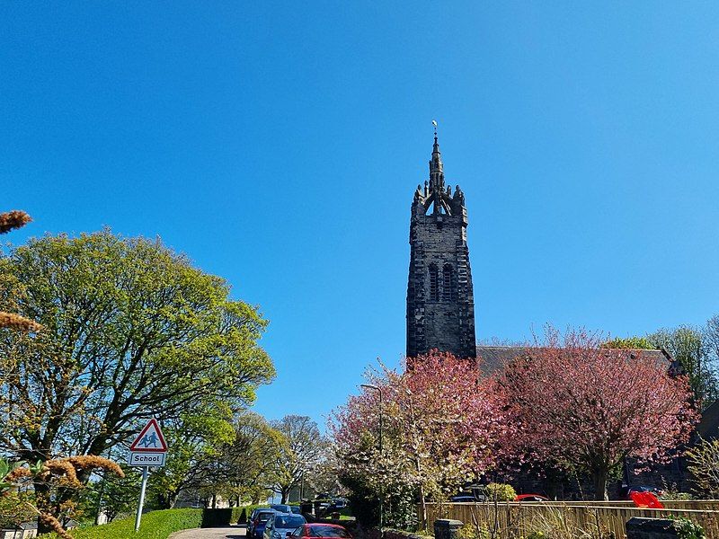 File:Craigmailen Church, Bo'ness.jpg