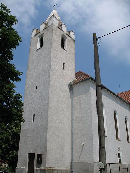 File:Csallóközkürt templom 2.JPG