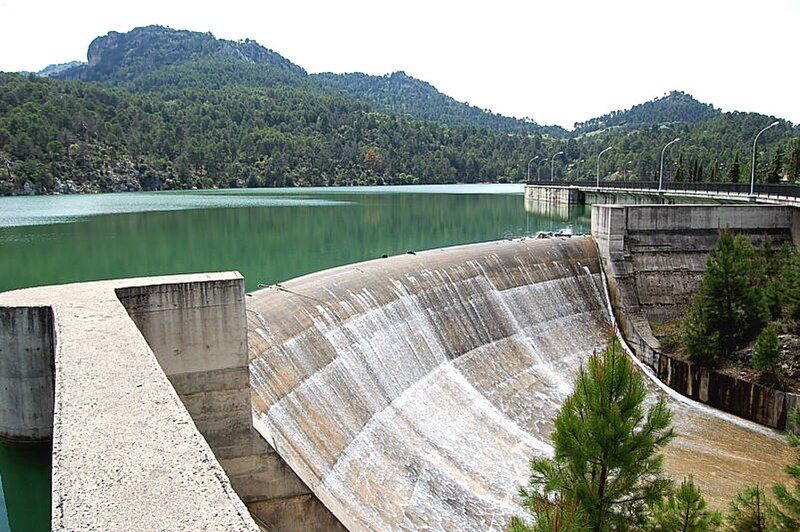 File:Embalse aguascebas.jpg