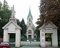 Protestant section with the cemetery church 'Heilandskirche'