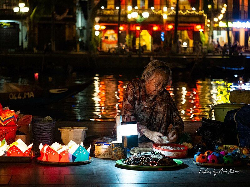 File:Hoi An (44555762915).jpg