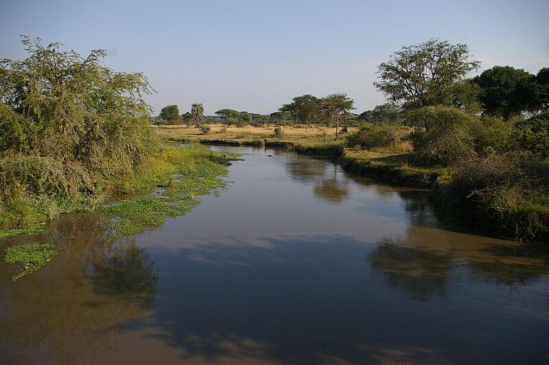 File:Katuma River.jpg