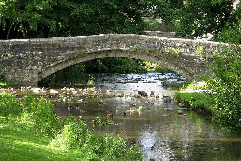 File:Linton bridges.jpg