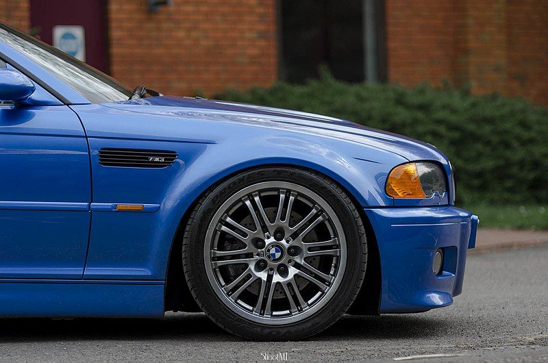 File:Lowered BMW M3.jpg