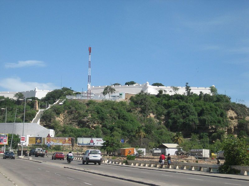 File:Luanda-SMiguelFort1.jpg