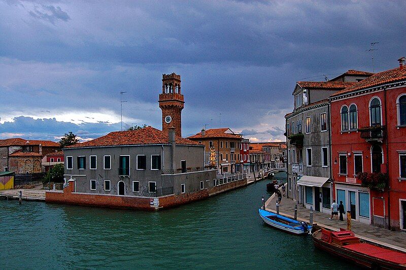 File:Murano-view.jpg