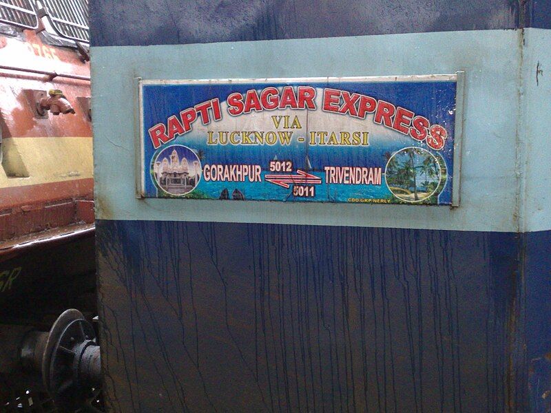 File:Raptisagar Express trainboard.jpg