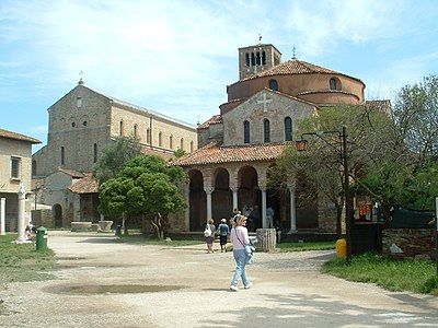 Santa Maria Assunta (left) and Santa Fosca