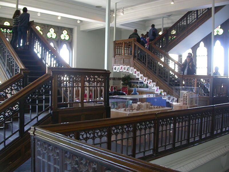 File:VictoriaMemorialMuseumMezzanine.jpg