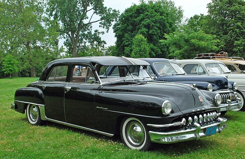 File:1952 DeSoto Deluxe.jpg