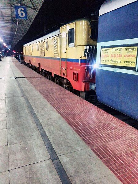 File:Asansol Intercity Express.jpg