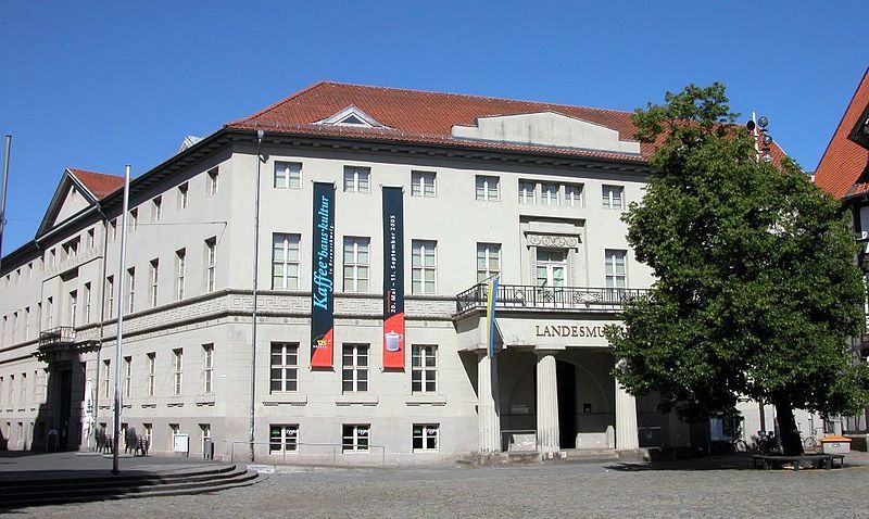 File:Braunschweig Landesmuseum.JPG