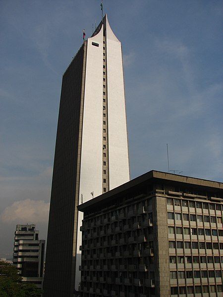 File:Coltejer-Medellin.jpg